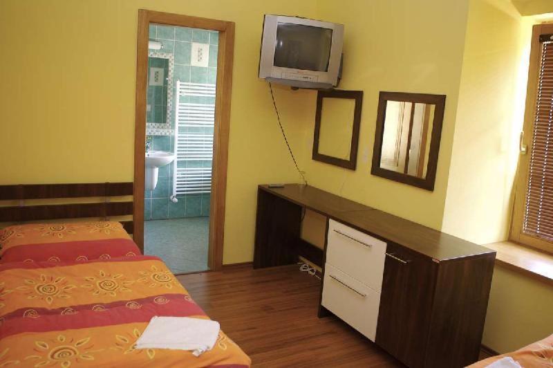 Penzion Stara Fara Makov Habitación foto
